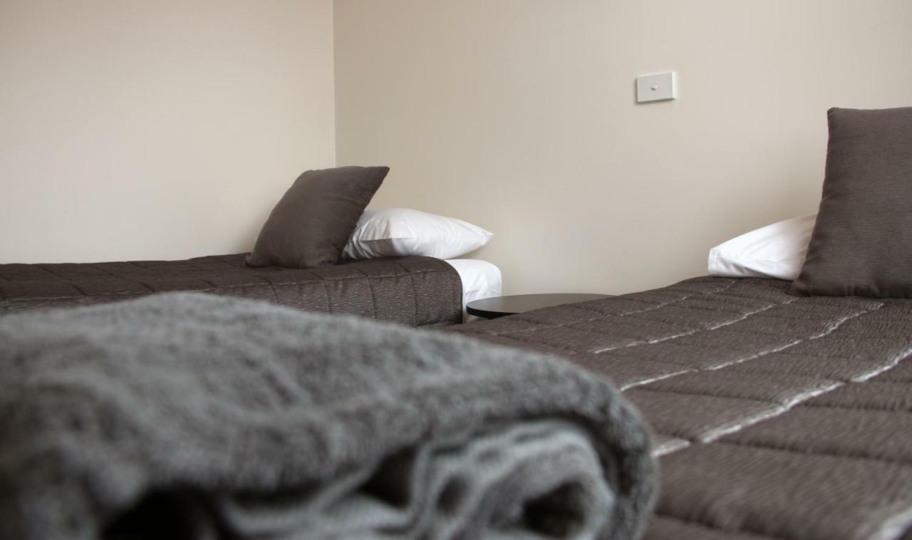 Highway Inn Motel Гей Екстер'єр фото